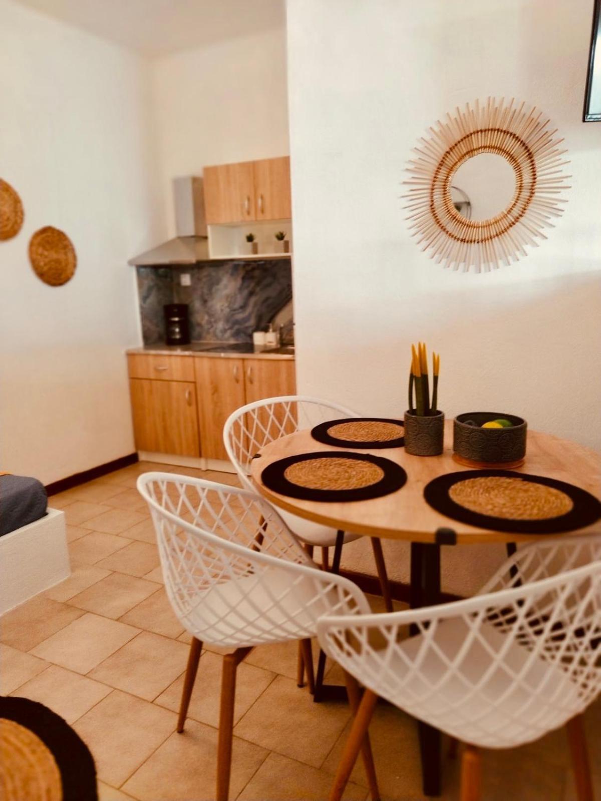 Vithos Apartment Agnontas Екстериор снимка