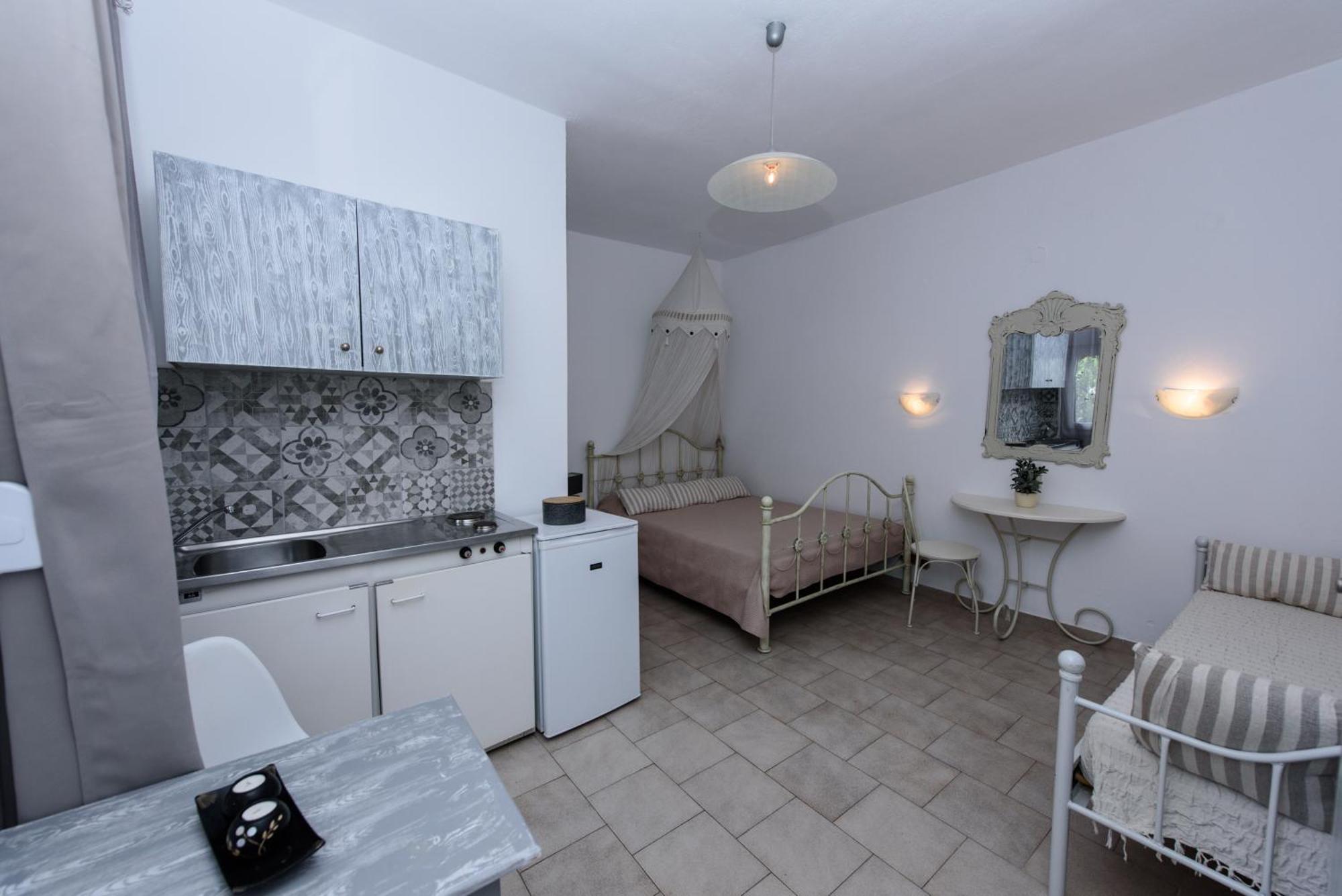 Vithos Apartment Agnontas Екстериор снимка