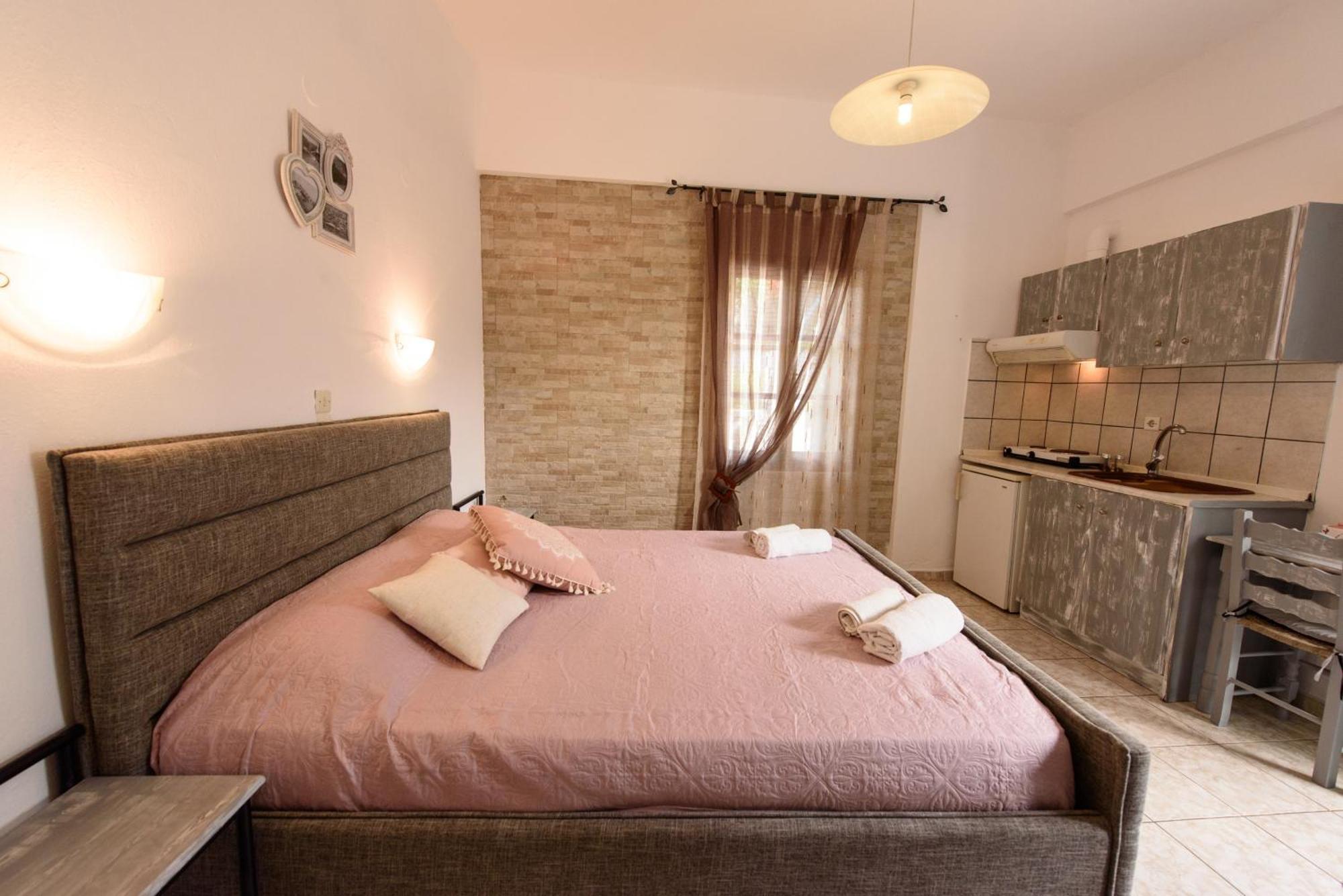Vithos Apartment Agnontas Екстериор снимка